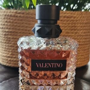 Valentino Perfume